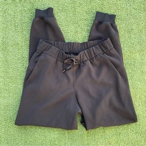 Lululemon On the Fly Joggers size 6 Preowned great condition   Activewear casual